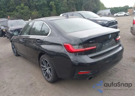 2019 BMW 330I xDrive z USA, uszkodzony, nr VIN 3MW5R7J57K8A05295